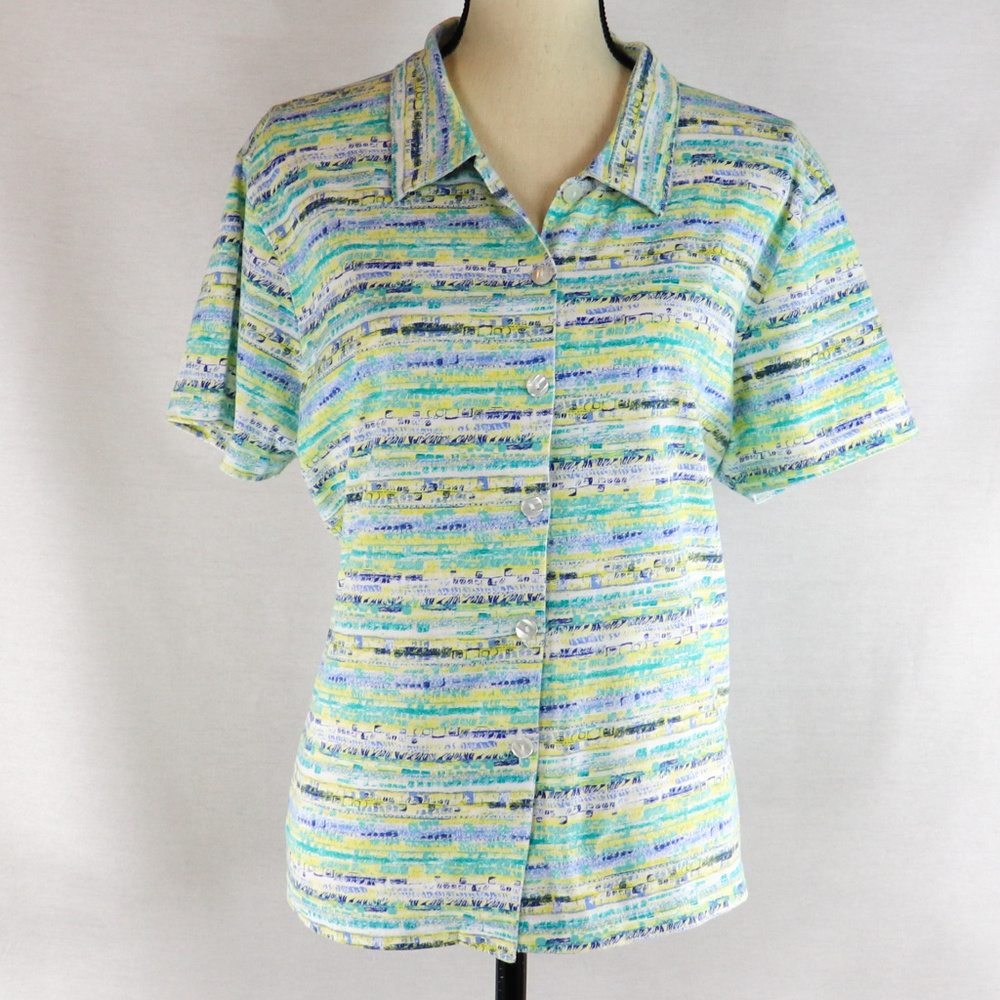 Emerald Isle Button Down Top